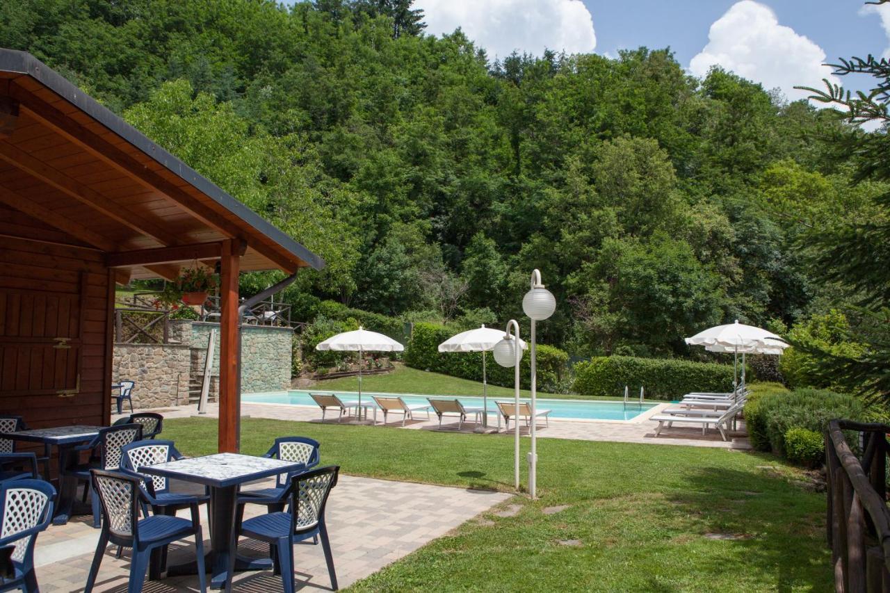 Il Borgo Dei Corsi - Charming Holiday Apartments Ortignano Raggiolo Bagian luar foto
